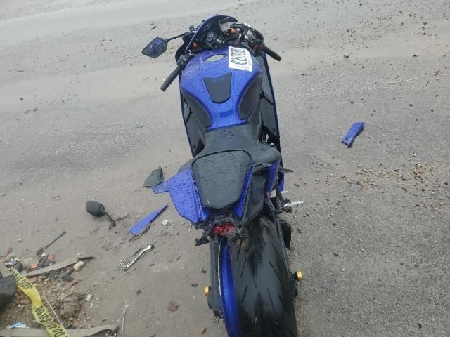2025 Yamaha Yzfr7