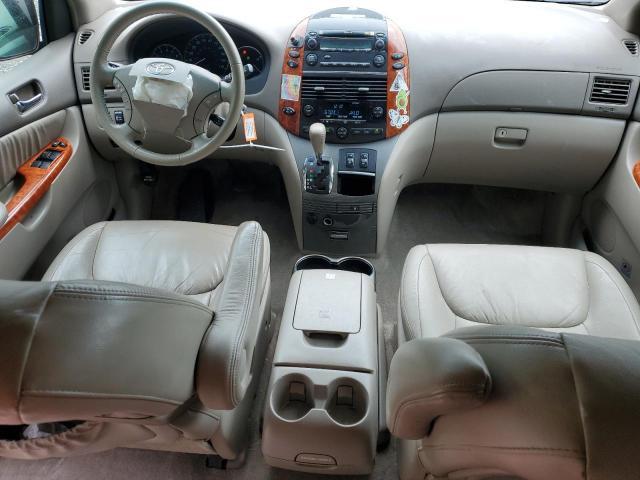 2010 Toyota Sienna xle