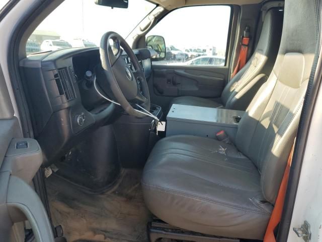 2013 Chevrolet Express G2500