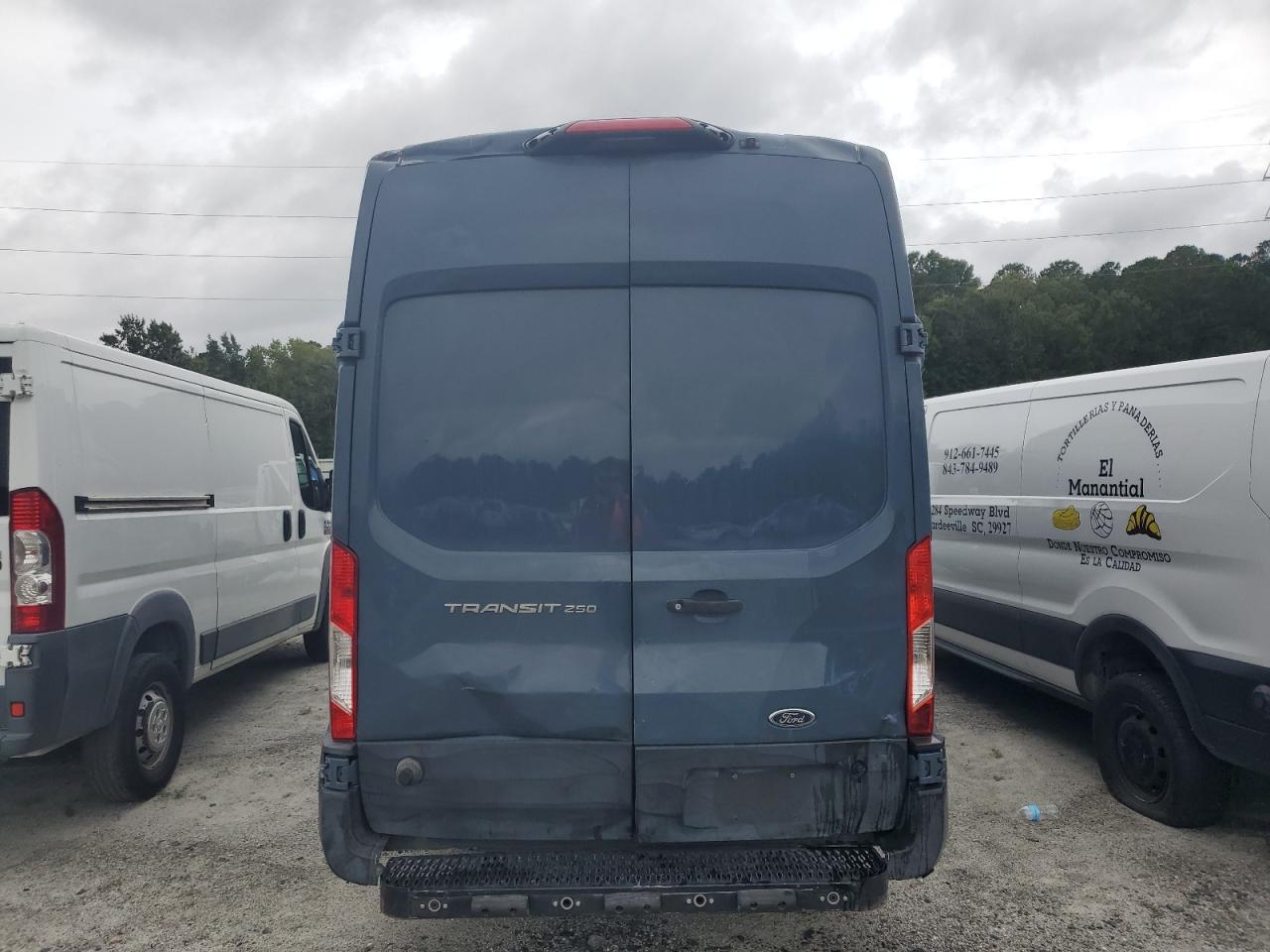 2019 Ford Transit T-250
