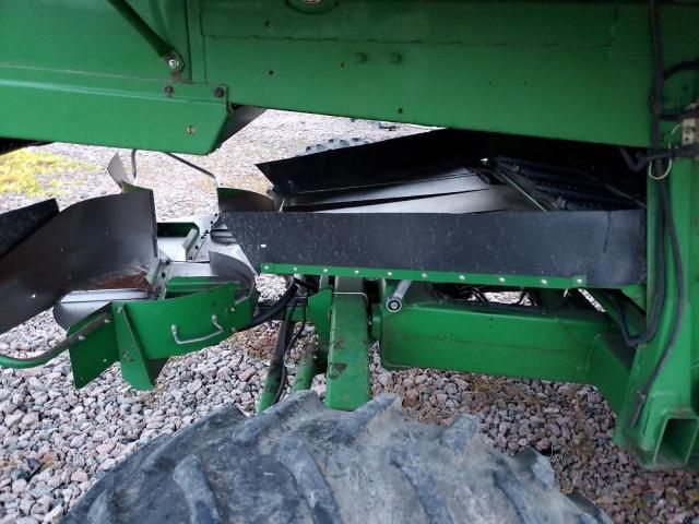 1995 John Deere 9600-Agriculture Tractor