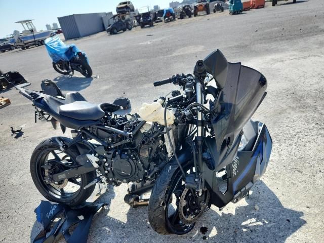 2025 Kawasaki EX500