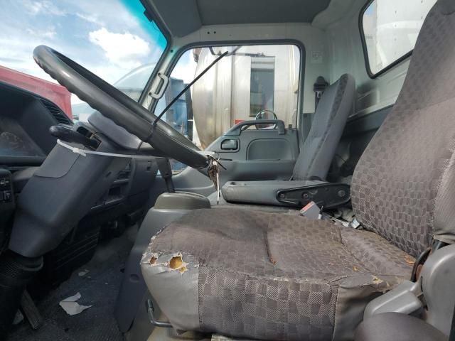 2006 Isuzu NPR
