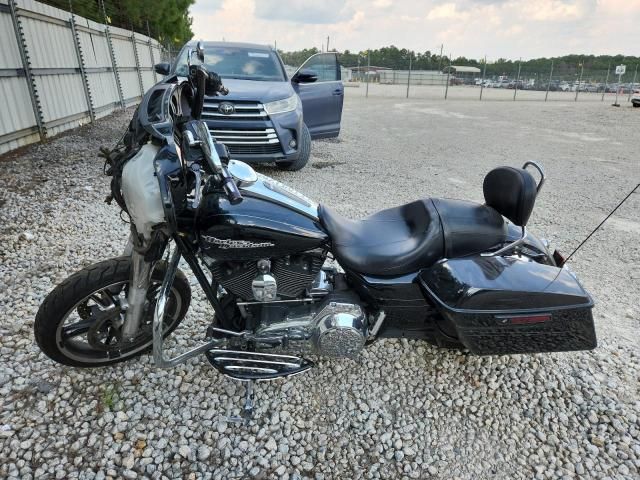 2015 Harley-Davidson Flhxs Street Glide Special