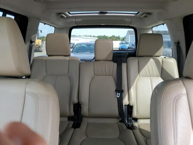 2015 Land Rover LR4 HSE Luxury