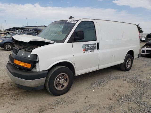 2022 Chevrolet Express G2500