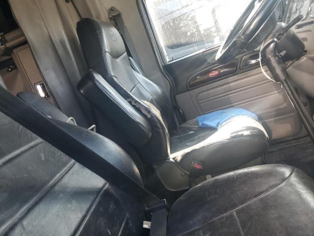 2022 Volvo VNL Semi Truck