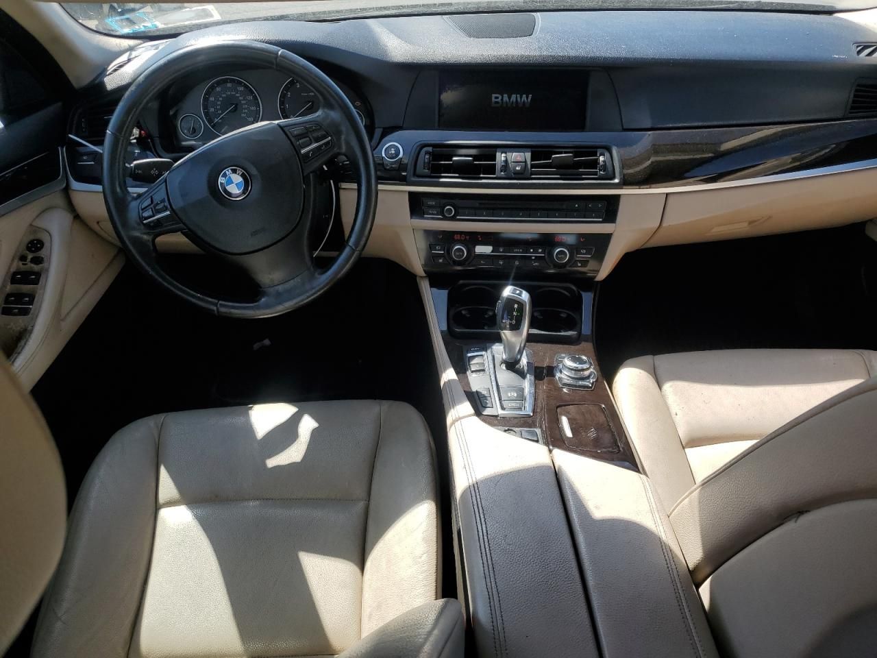 2012 BMW 528 xi
