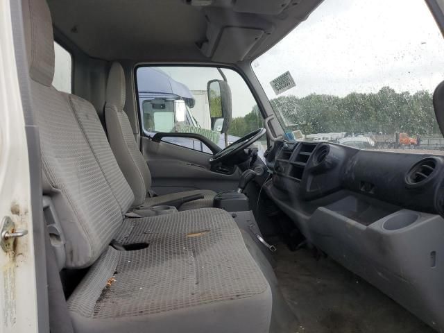 2015 Hino 195