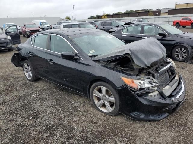 2013 Acura ILX 20 Tech