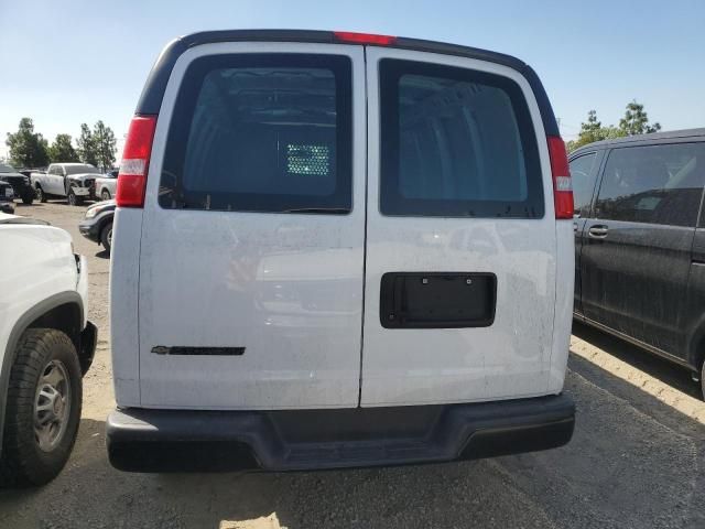 2021 Chevrolet Express G2500