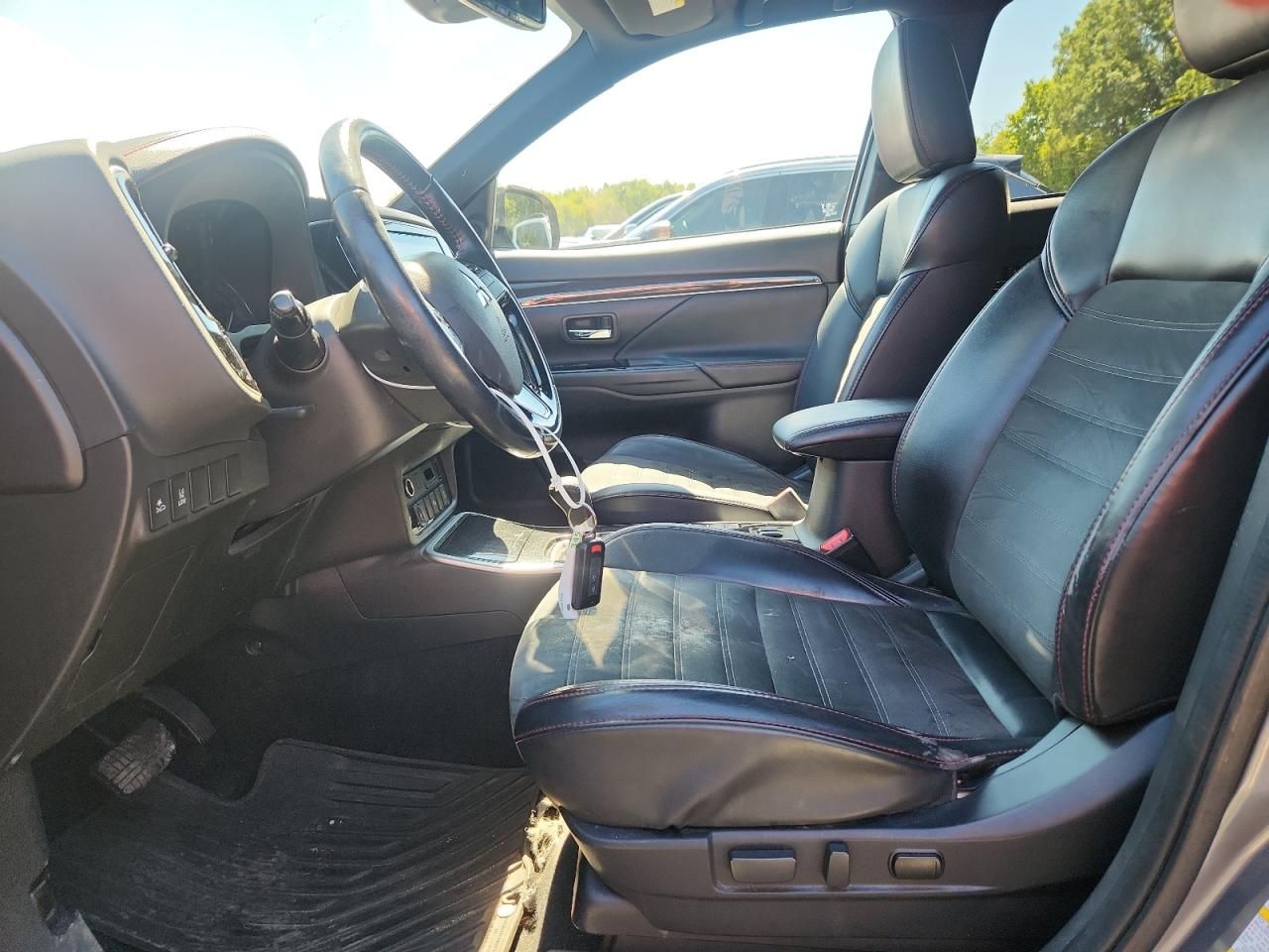 2020 Mitsubishi Outlander se