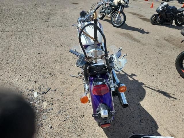 1995 Honda VT1100 C2