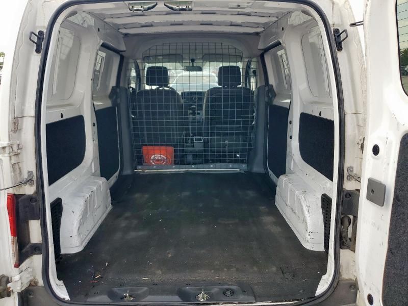 2013 Nissan NV200 2.5S