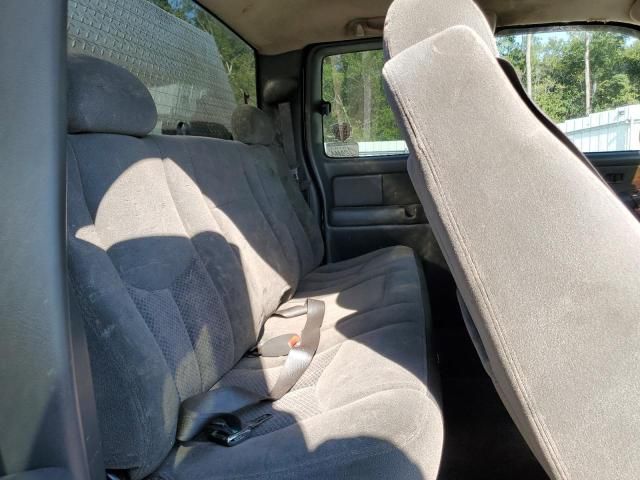 2003 Chevrolet Silverado C1500