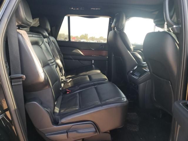 2022 Lincoln Navigator l