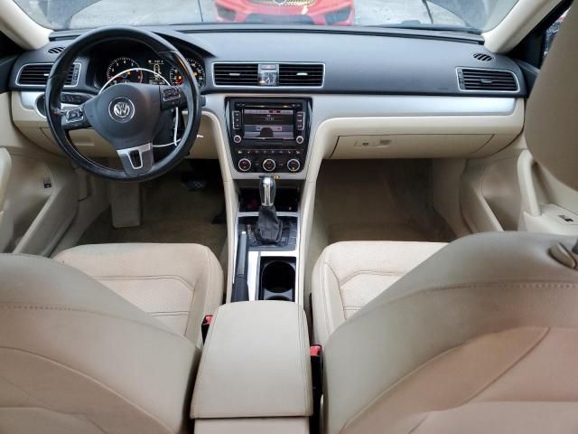 2012 Volkswagen Passat SE