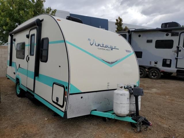 2019 Gulfstream Vintage Cruiser Trav