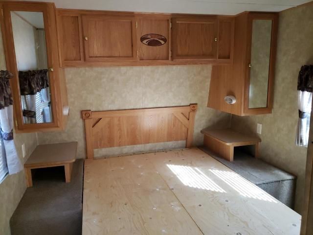 2007 Crossroads Zinger-Camper