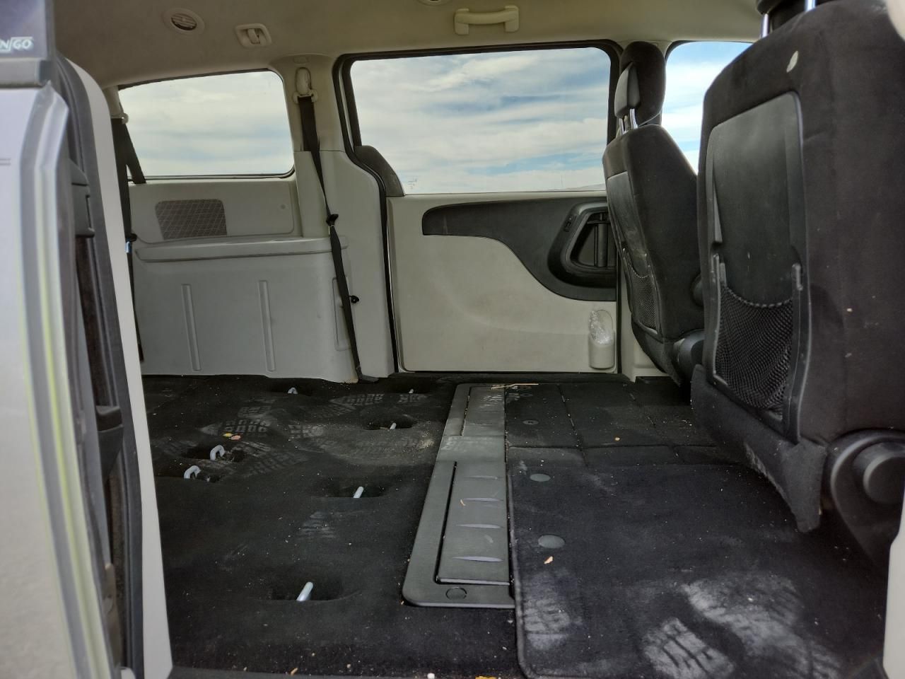 2014 Dodge Grand Caravan sxt