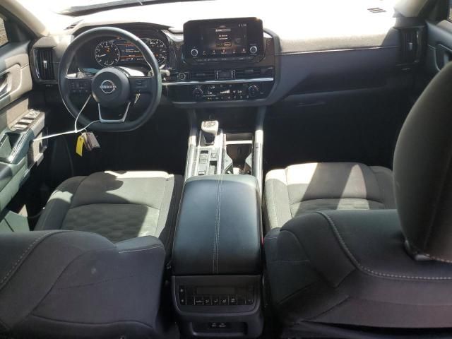 2022 Nissan Pathfinder S