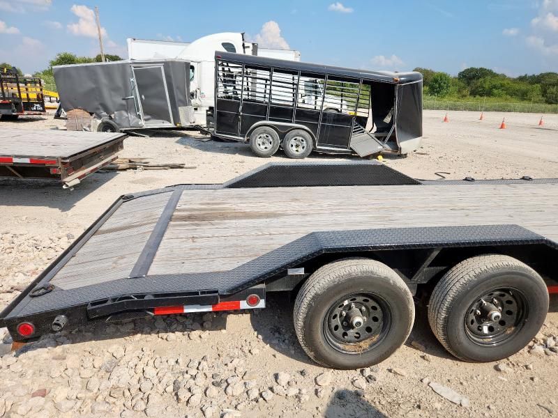 2025 Load Trail Equipment Trailer