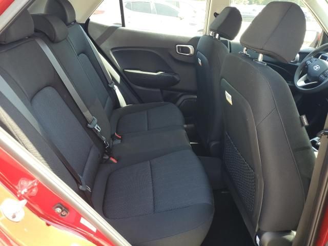 2025 Hyundai Venue se