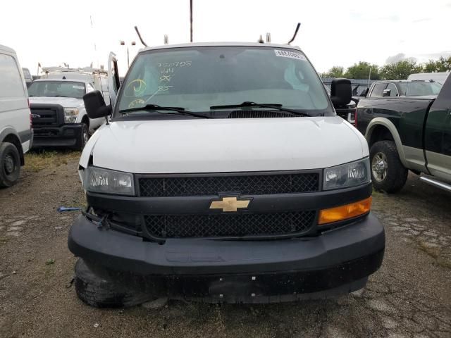 2022 Chevrolet Express G2500