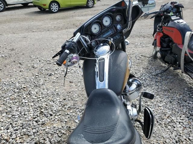 2006 Harley-Davidson Flhxi California