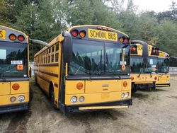 Salvage trucks for sale at Arlington, WA auction: 2009 Thomas SAF-T-LINER HDX-School Bus