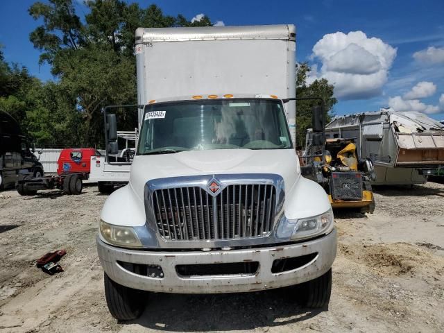 2017 International 4000 4300-Semi Truck