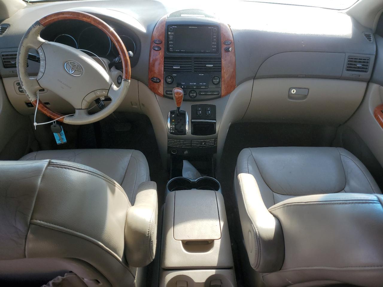 2006 Toyota Sienna xle