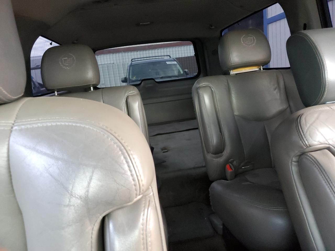 2004 Cadillac Escalade esv