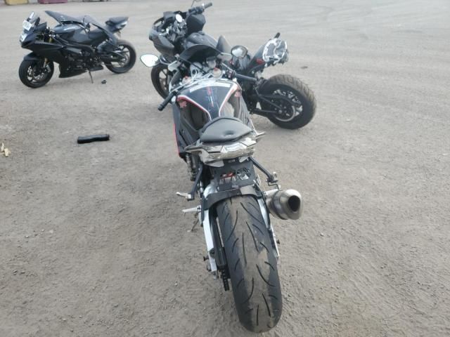 2014 BMW S 1000 RR