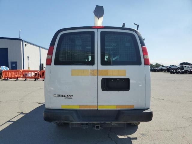 2013 Chevrolet Express G2500