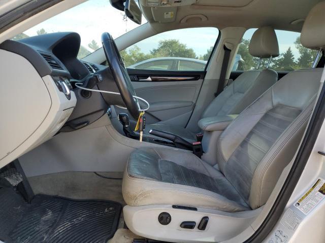 2015 Volkswagen Passat sel