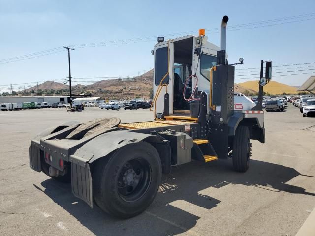 2019 Ottawa T2 4X2 Yard Truck