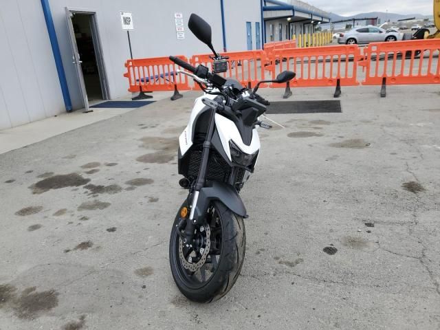 2025 Honda CB750 A