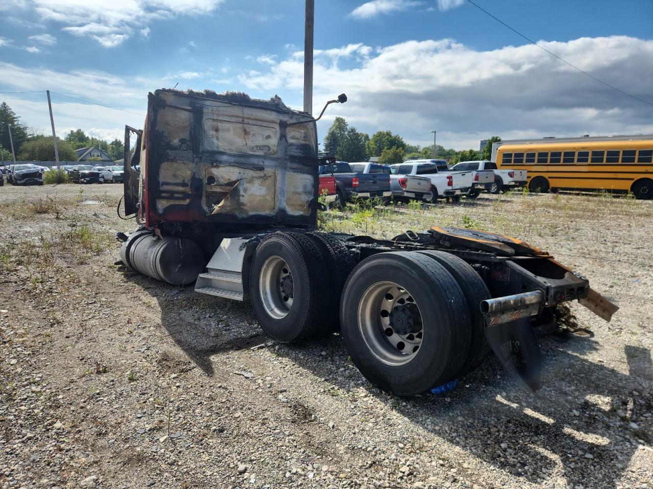 2018 Volv O VNL Semi Truck