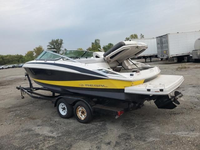 2011 Regal L Boat