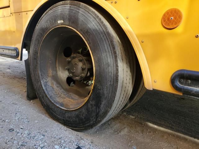 2011 Freightliner 2011 Thomas SAF-T-LINER C2-School Bus
