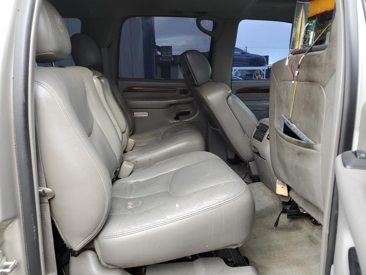 2004 Cadillac Escalade esv