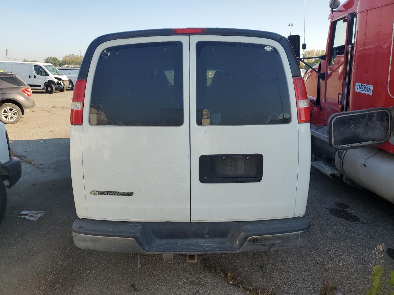 2017 Chevrolet Express G3500 lt