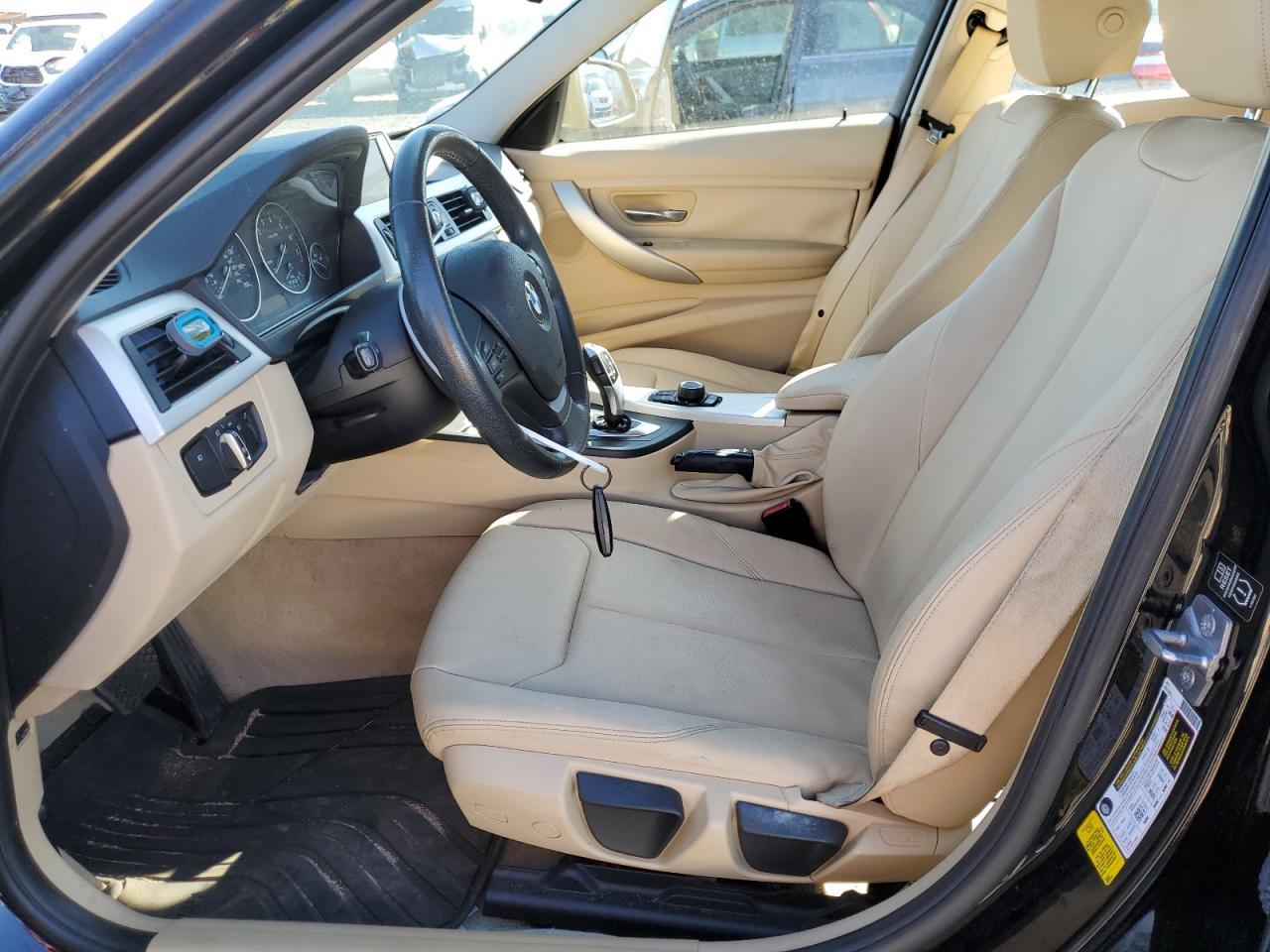 2014 BMW 320 i