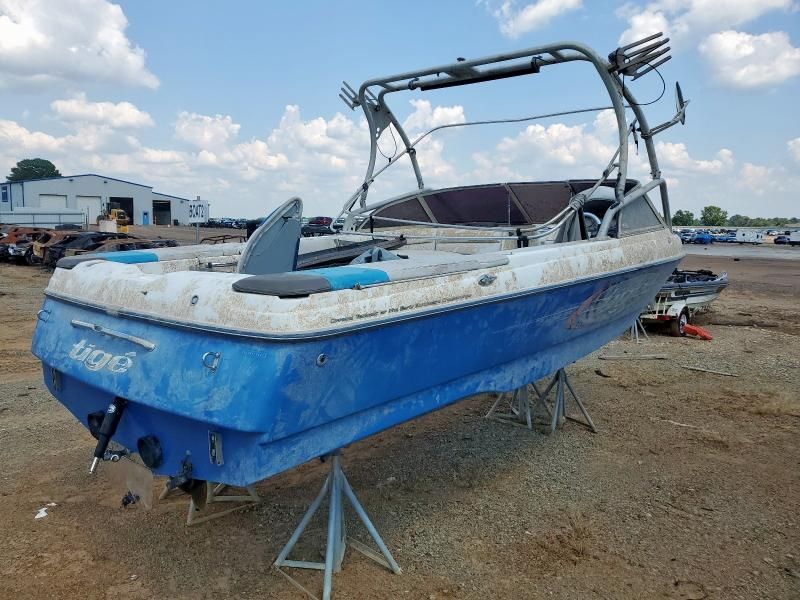 2003 Tiger Skiboat