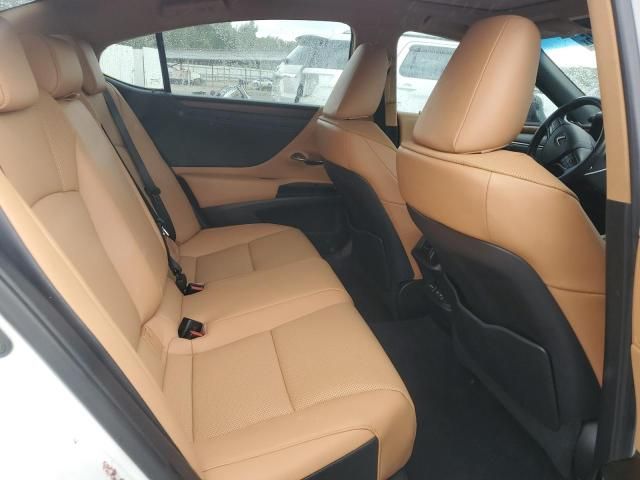 2022 Lexus ES 350 Base