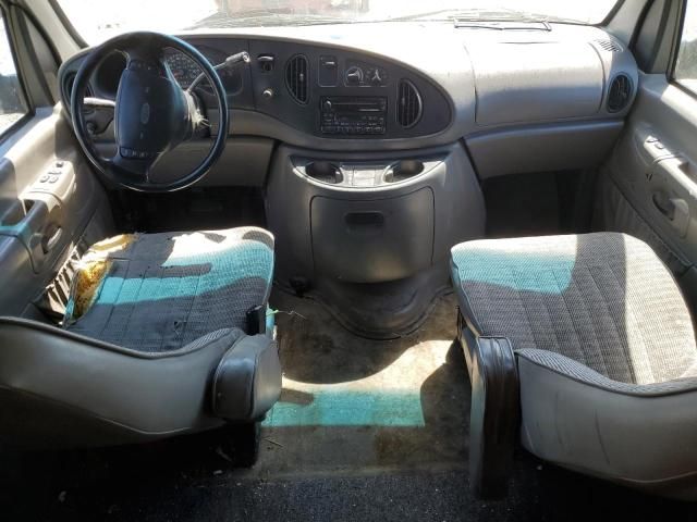 1999 Ford Econoline E150 Van