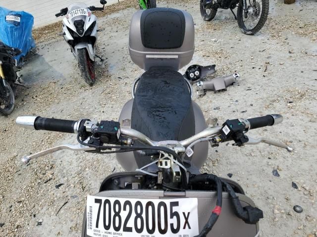 2024 Vespa GTS/SEI Giorni 300