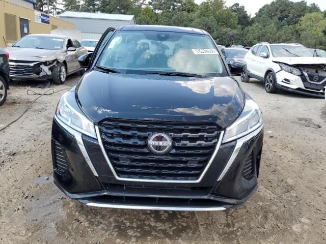 2023 Nissan Kicks S