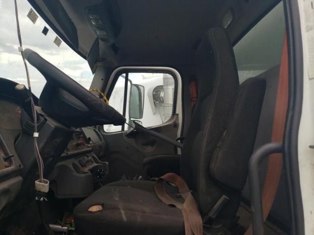 2010 Freightliner M2 106 MED